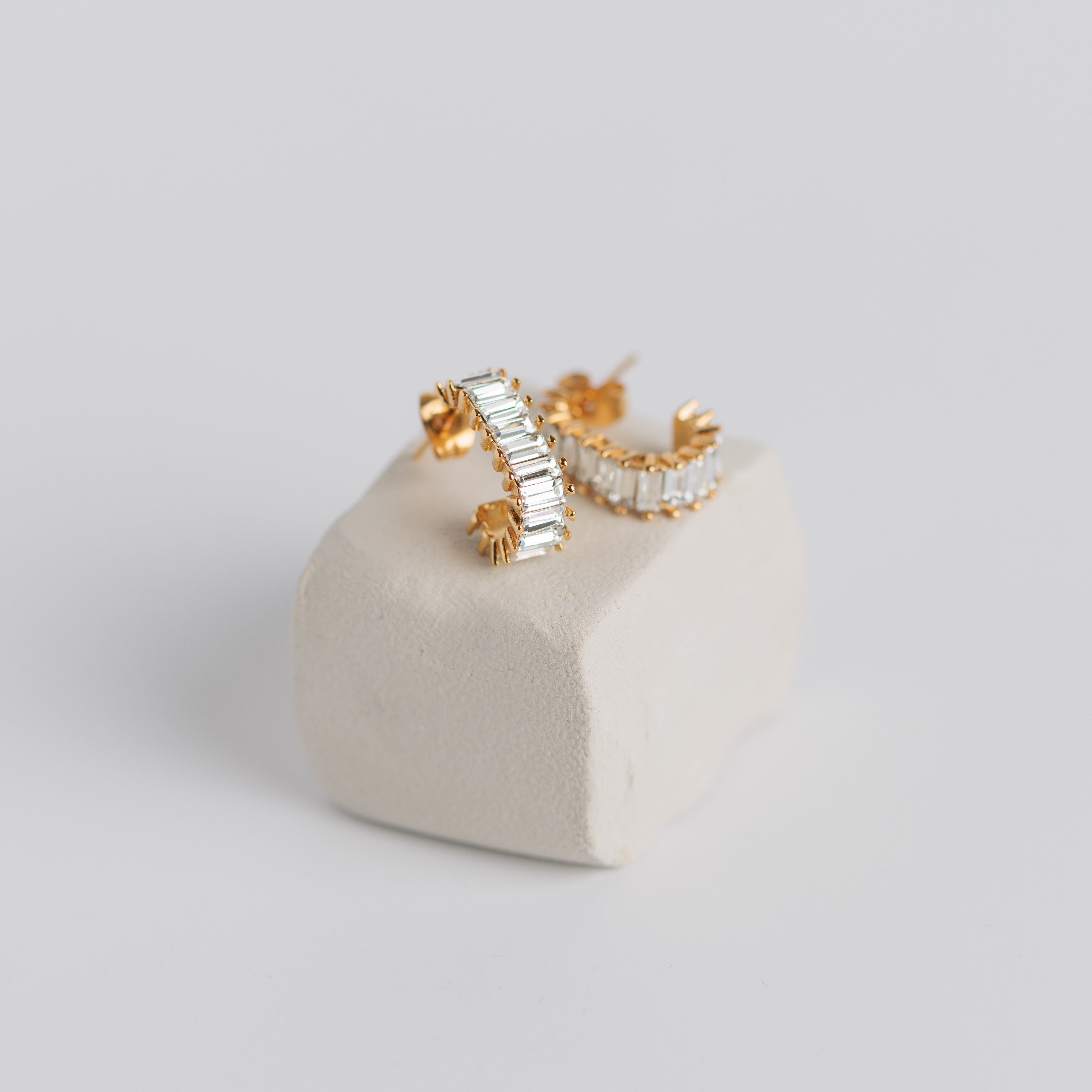 ZiZi - Stainless Steel 18K gold plated Zircon Earrings - Zafeer