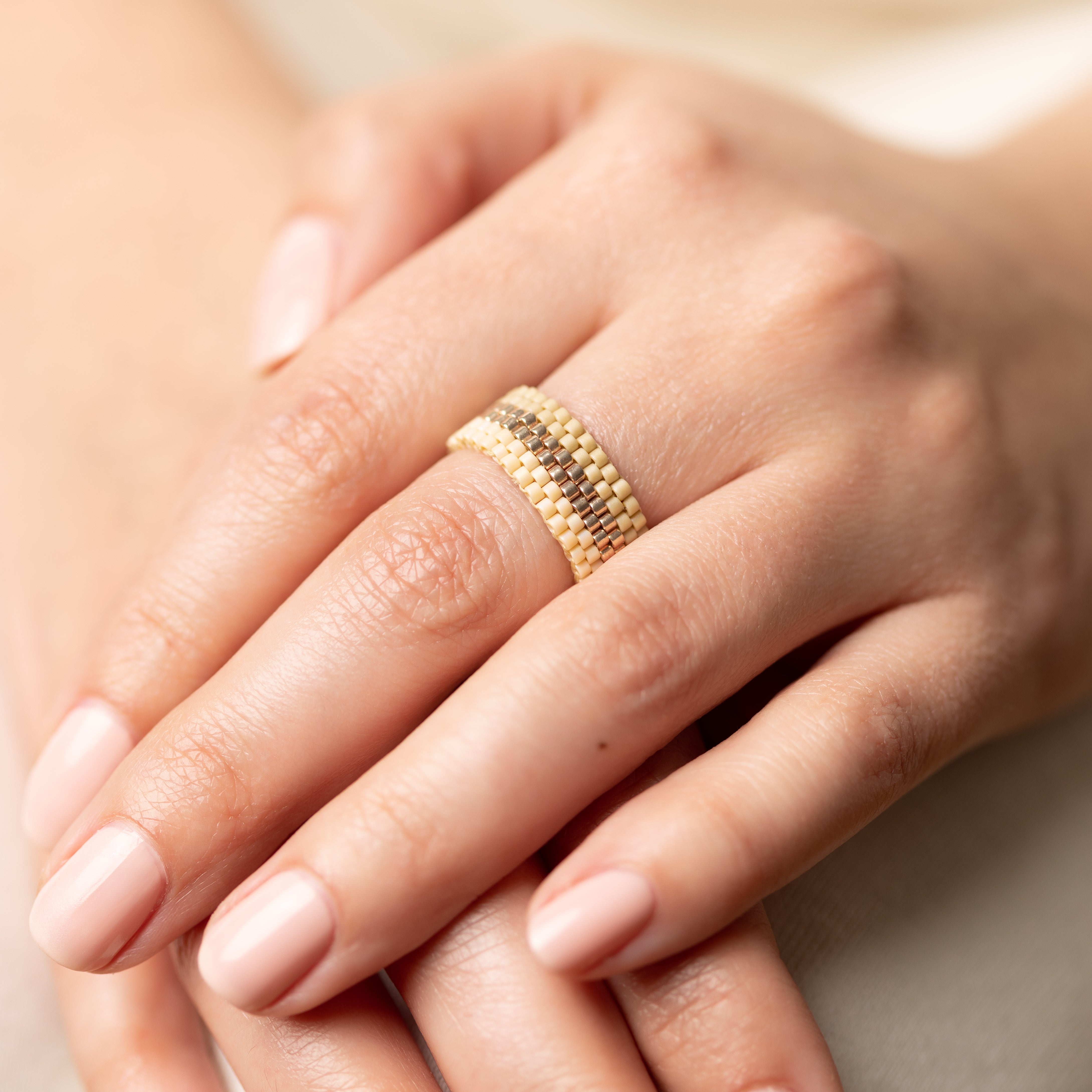 Irish Cream - High-End beaded ring - Zafeer
