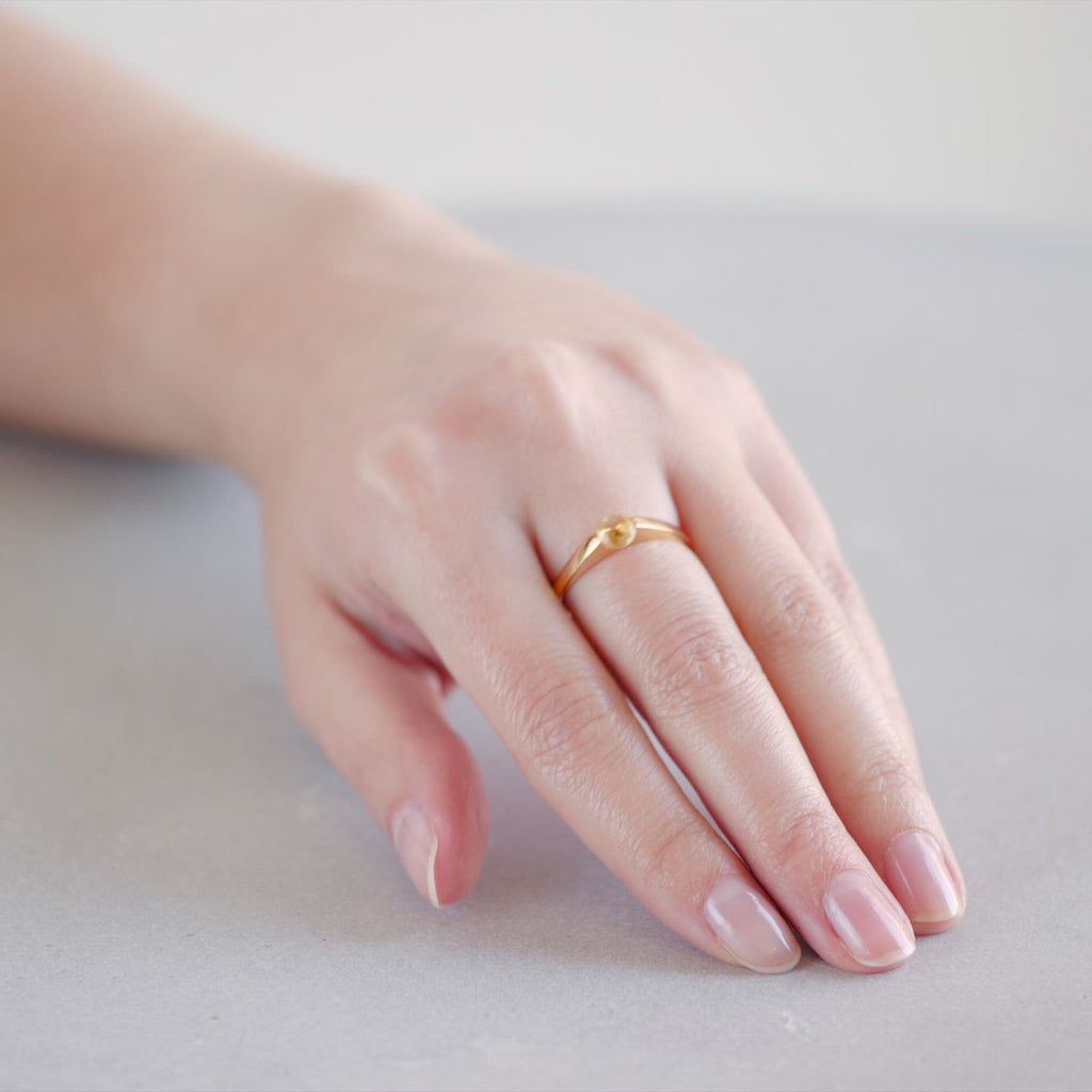 Dortmund- 18K Gold Vermeil Citrine Round Stone Ring - Zafeer